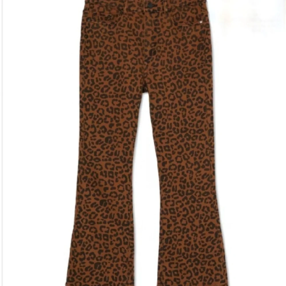 Bridget Crop High Rise Bootcut Jeans - Picture 2 of 12